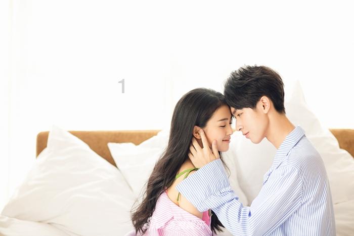 确定恋爱关系后，两人有没有必要坦诚过往呢？为什么呢？